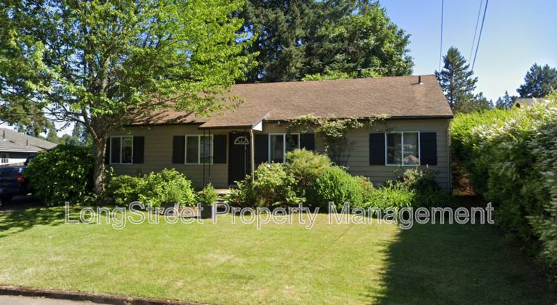 House for rent at 632 Lake Bay Court, Lake Oswego, OR 97034