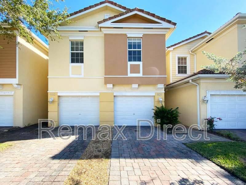 Townhouse for rent at 831 Pipers Cay Dr, West Palm Beach, FL 33415
