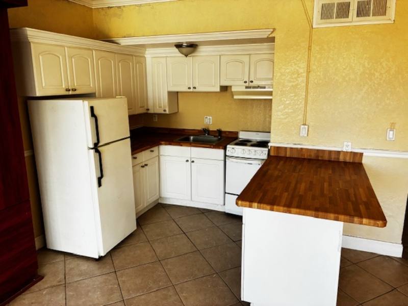 Apartment for rent at 311 W Ashley St #810, Jacksonville, FL 32202