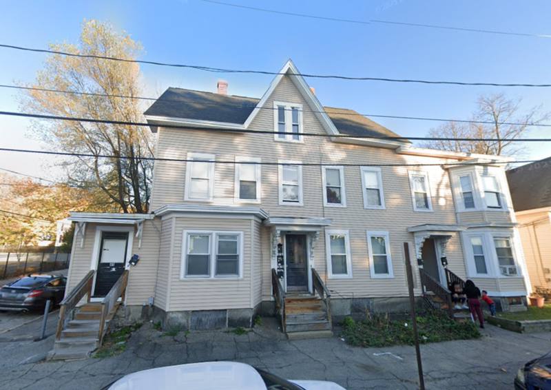 Apartment for rent at 39 Ashland St #1, Manchester, NH 03104