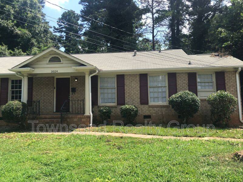 Apartment for rent at 3024 Amity Garden Court, Charlotte, NC 28205