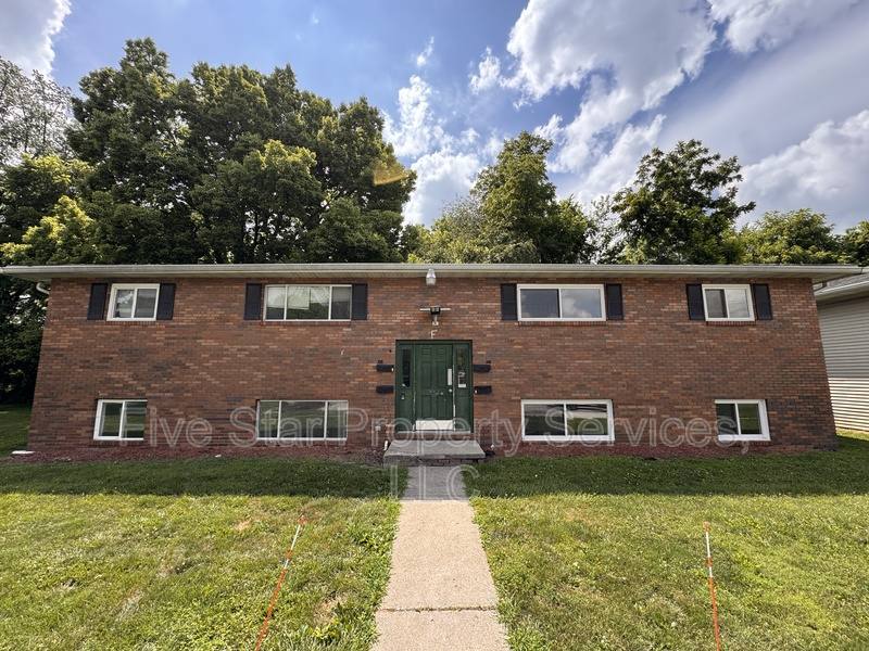 Apartment for rent at 3241 S Douglas Ave Bldg F-22, Springfield, IL 62704