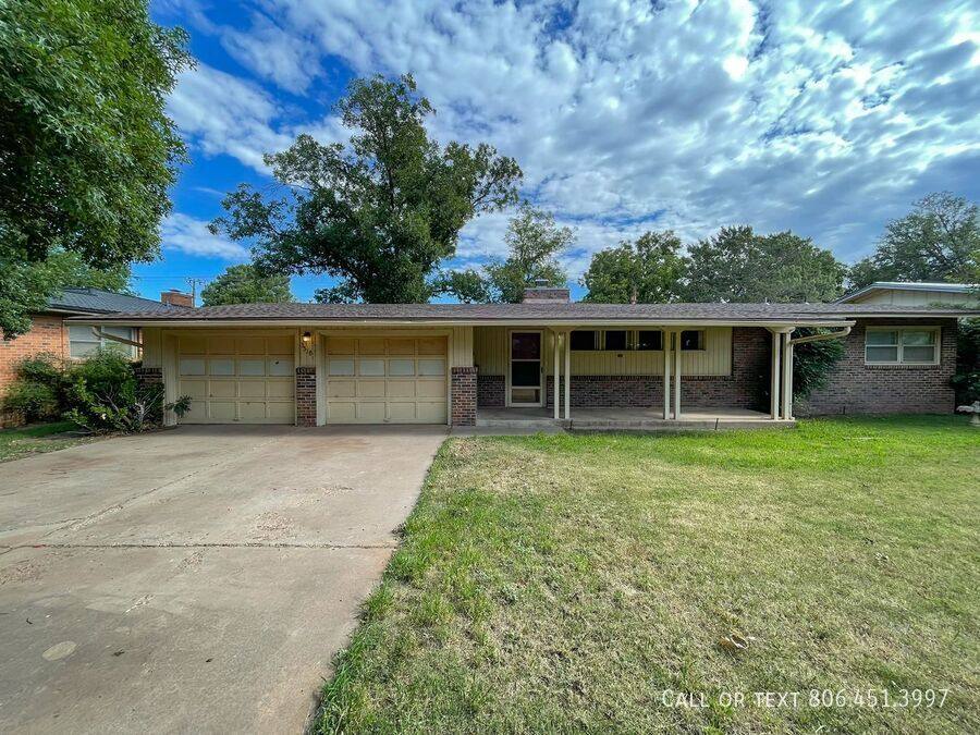 House for rent at 3510 44th St, Lubbock, TX 79413