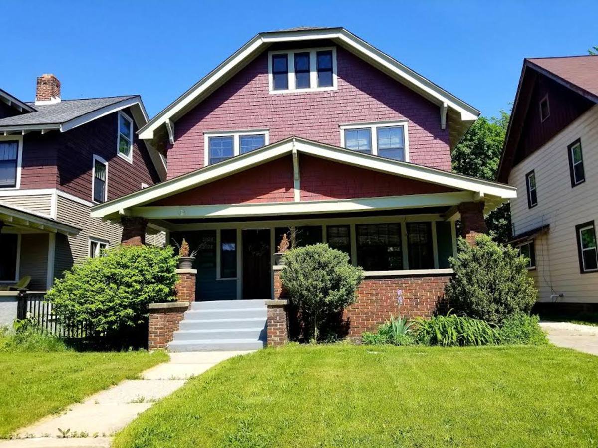 Apartment for rent at 2026 Francis Ave SE, Grand Rapids, MI 49507