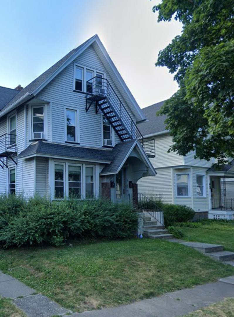Apartment for rent at 60 Harlem St, Rochester, NY 14607