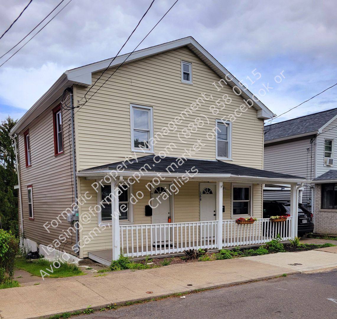 Apartment for rent at 168-170 Garfield St, Nanticoke, PA 18634