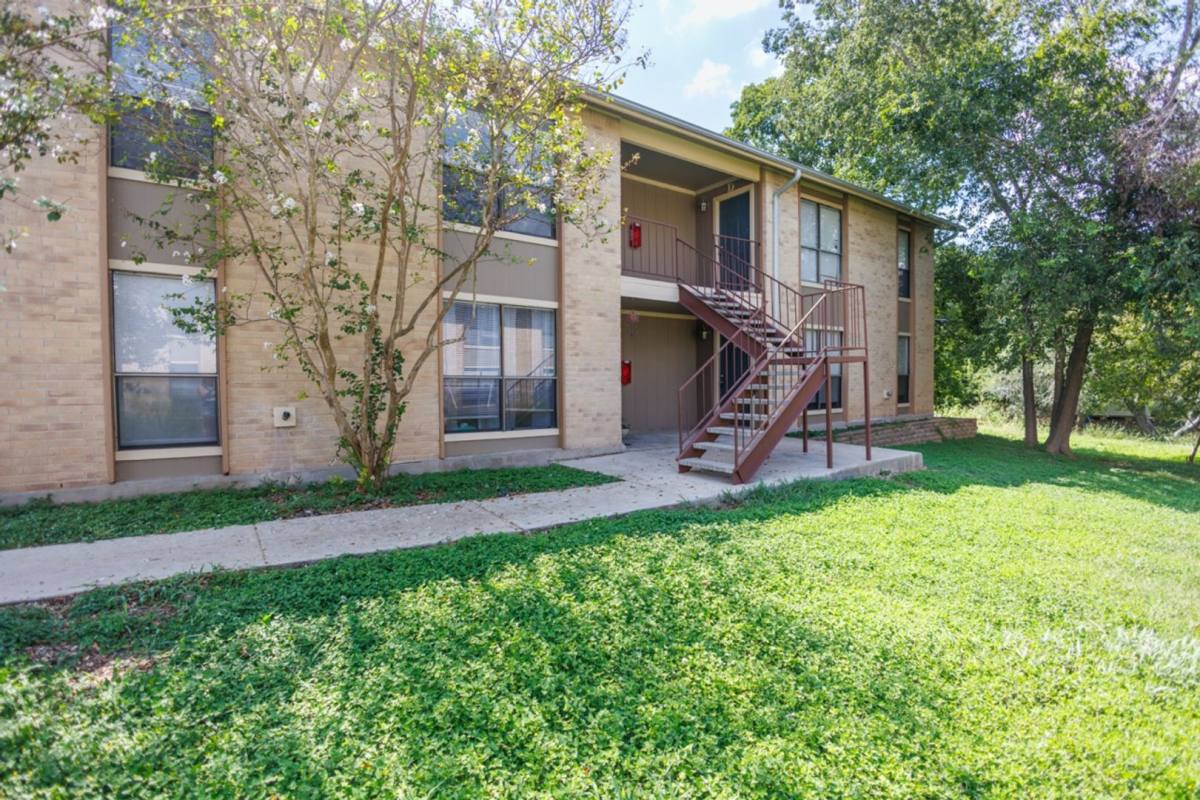Apartment for rent at 229 Craddock Ave, San Marcos, TX 78666