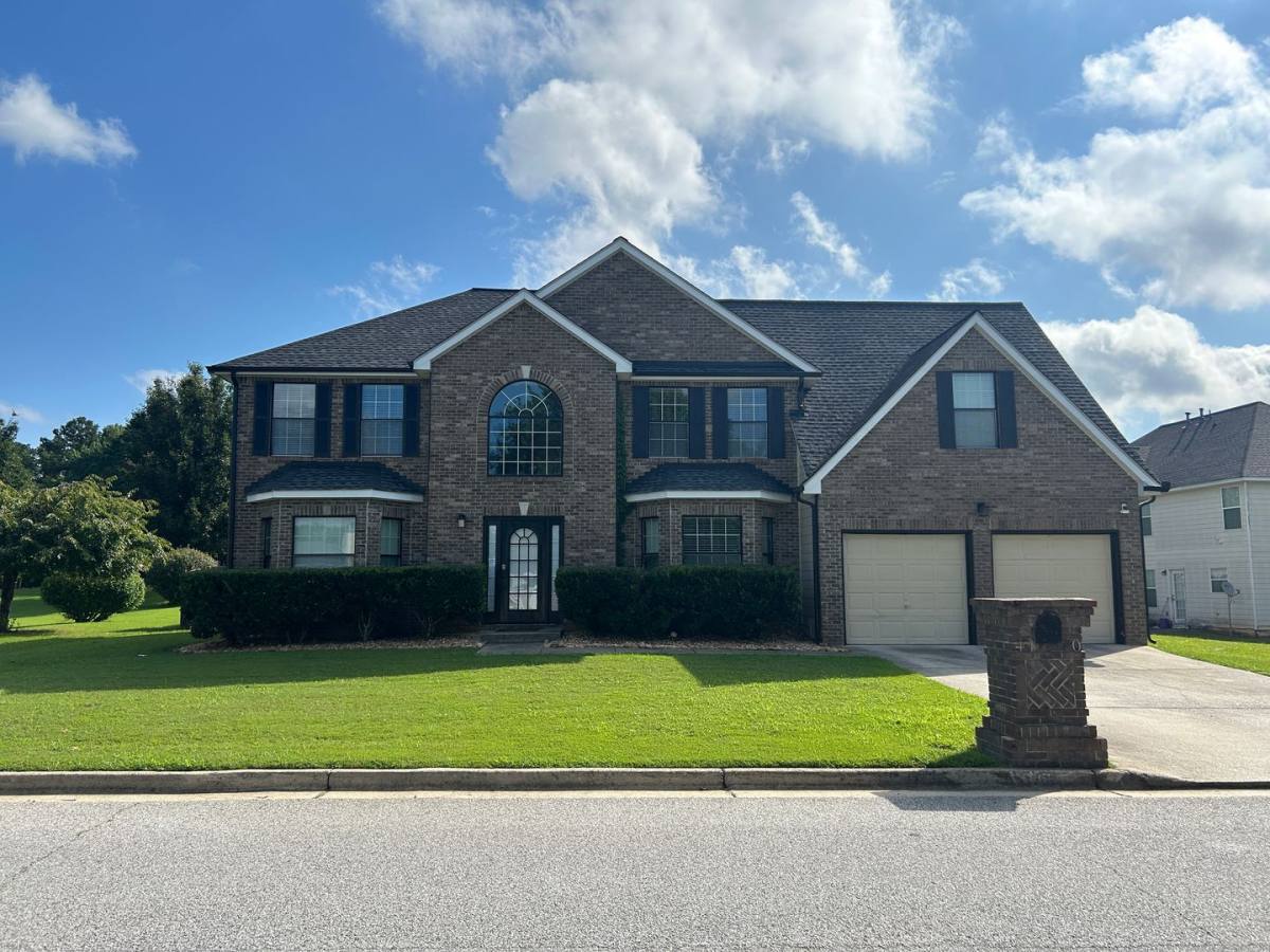 House for rent at 4180 W Stubbs Rd, Atlanta, GA 30349
