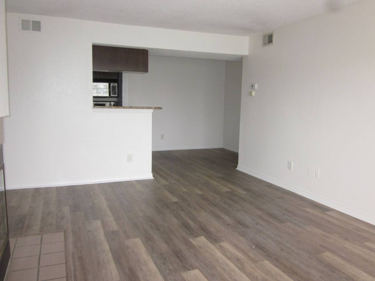 Condo for rent at 10200 Gandy Blvd N, Saint Petersburg, FL 33702