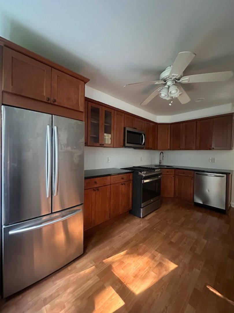 Apartment for rent at 1 Riverside Dr, Tarrytown, NY 10591
