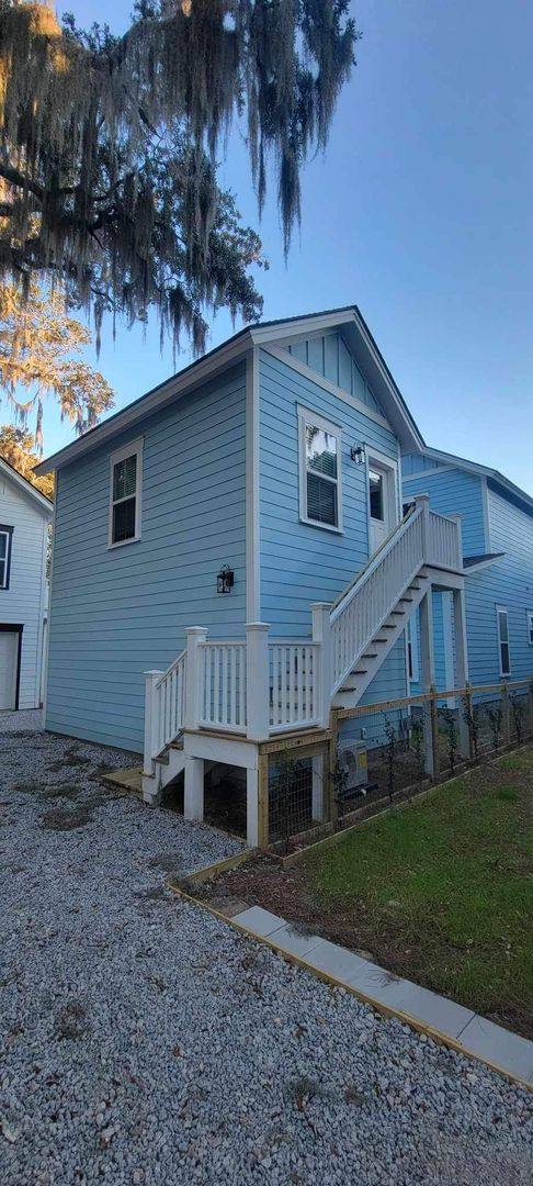 House for rent at 1008B 12 St, Port Royal, SC 29935
