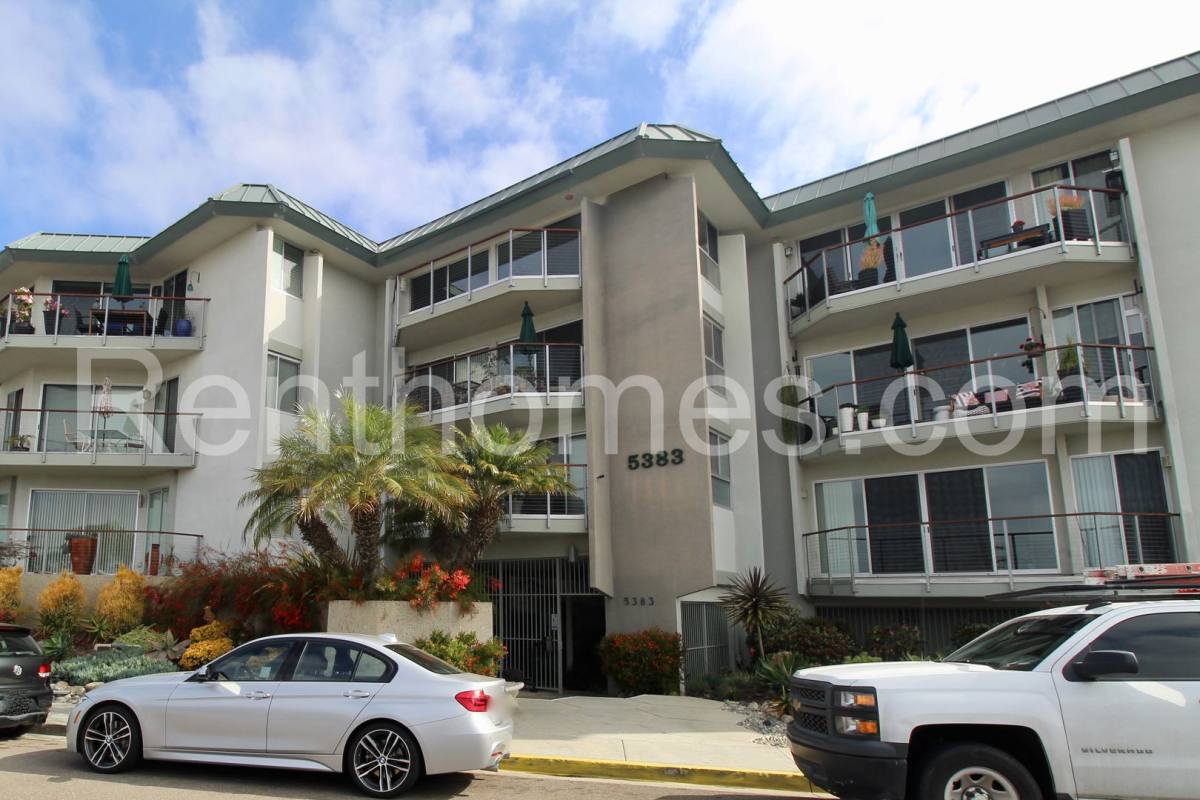 Condo for rent at 5383-104 Chelsea St, La Jolla, CA 92037