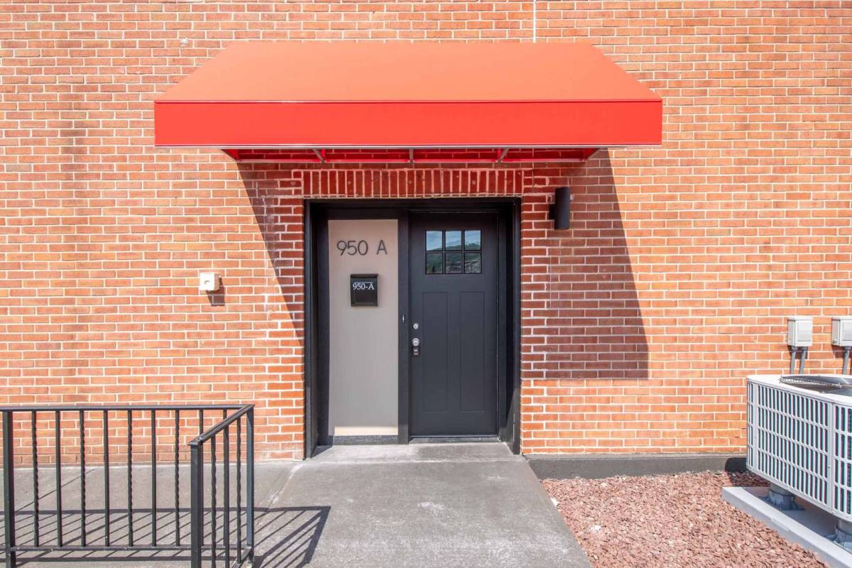 Apartment for rent at 950 Broadway, Bethlehem, PA 18015