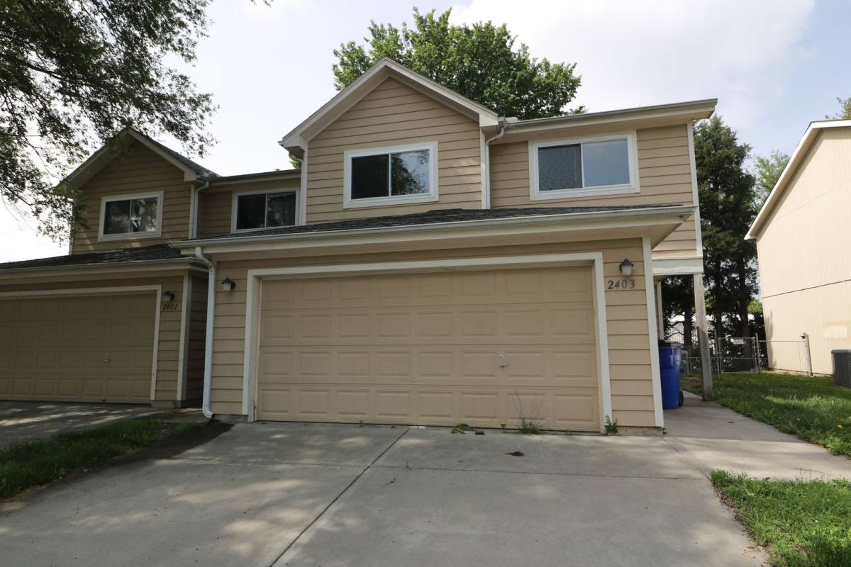 Apartment for rent at 2401-2403 Deerfield, Junction City, KS 66441