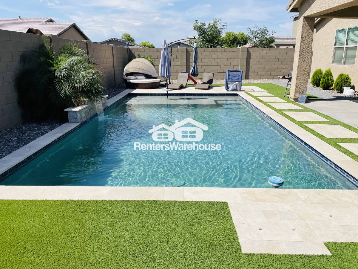 House for rent at 7124 S 34th Dr, Phoenix, AZ 85041