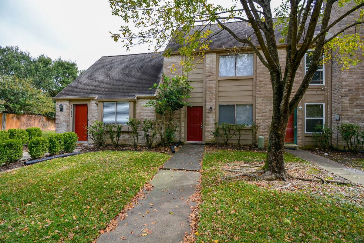 House for rent at 6514 Kentwick Dr, Houston, TX 77084