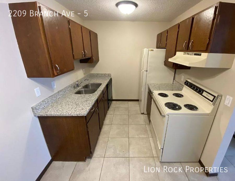 Apartment for rent at 2209 Branch Ave #5, Anoka, MN 55303