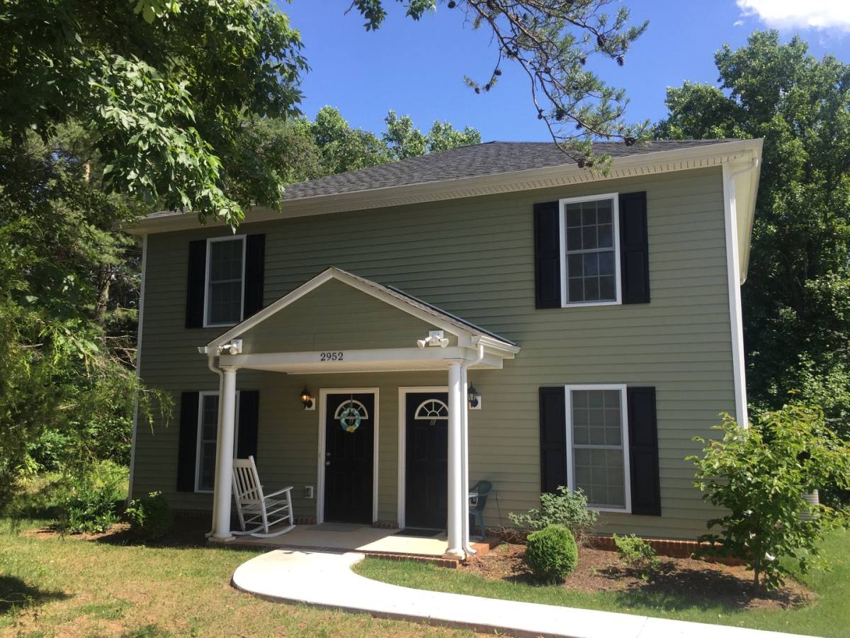 Townhouse for rent at 2952 A Suburban Rd, Lynchburg, VA 24502