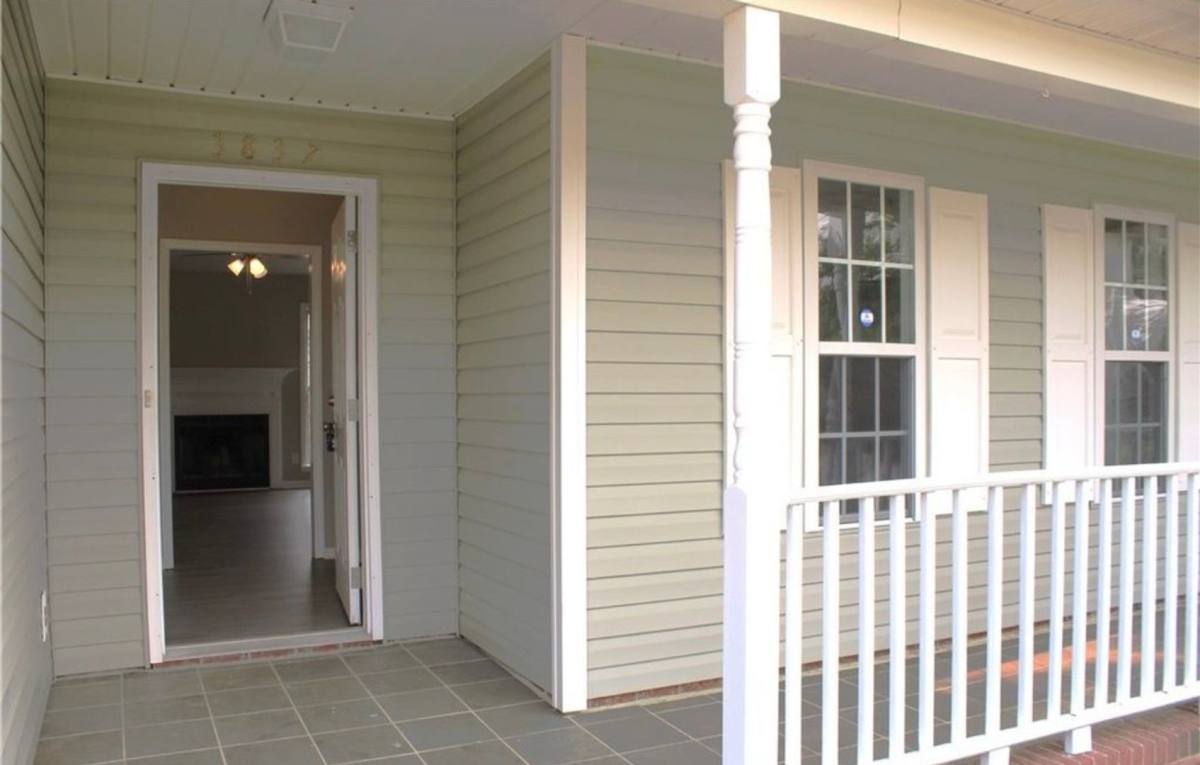 House for rent at 3837 Meteor Dr, Hope Mills, NC 28348
