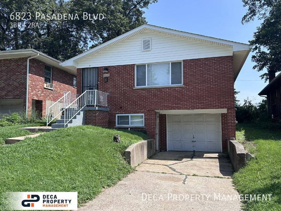 House for rent at 6823 Pasadena Blvd, Saint Louis, MO 63121