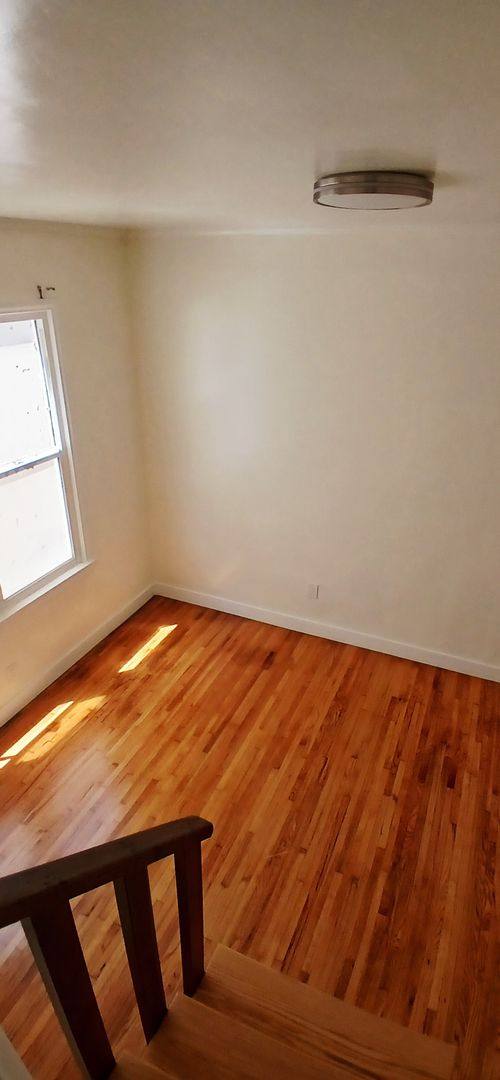 Apartment for rent at 848 S Kingsley Dr, Los Angeles, CA 90005