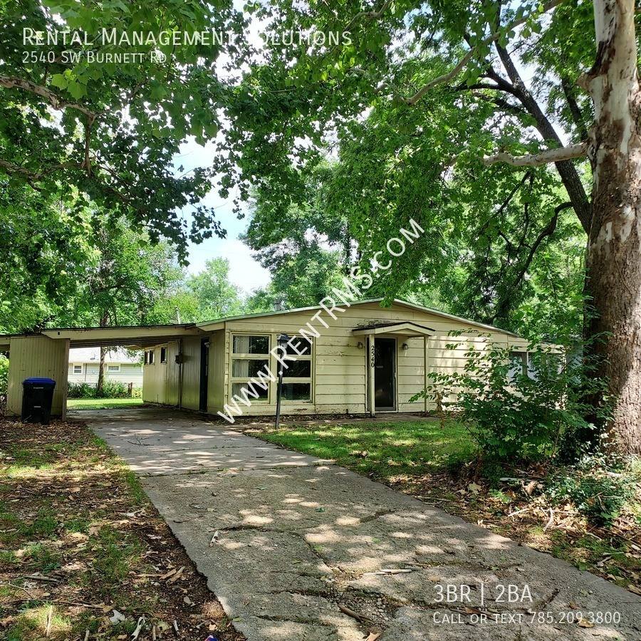House for rent at 2540 SW Burnett Rd, Topeka, KS 66614