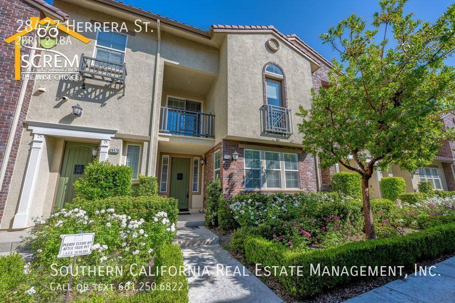 Townhouse for rent at 28477 Herrera St, Valencia, CA 91354