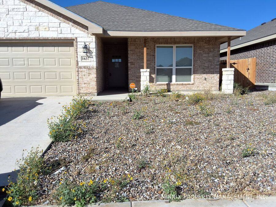 House for rent at 1637 Wrigley Dr, Odessa, TX 79765