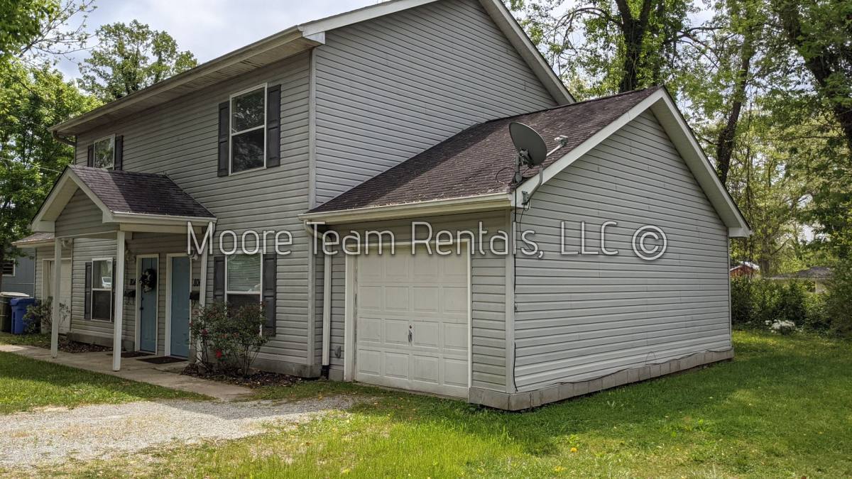 Apartment for rent at 3rd Ave W, Hendersonville, NC 28739