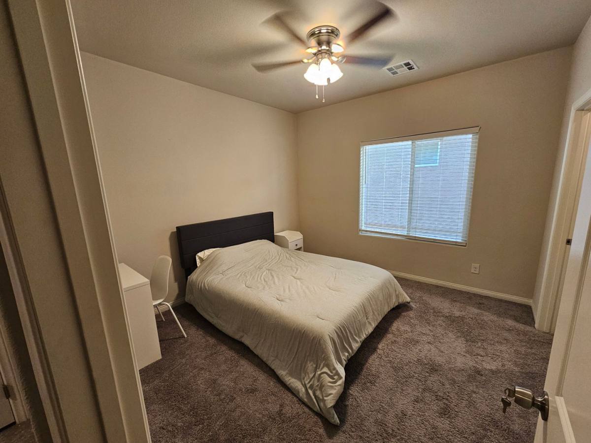 Apartment for rent at 1171 Twincrest Ave, North Las Vegas, NV 89032