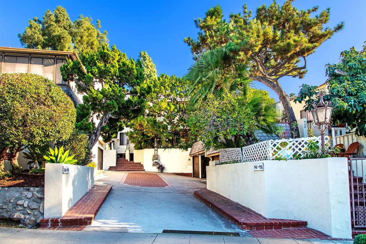 Apartment for rent at 940-950 Arroyo Dr, South Pasadena, CA 91030