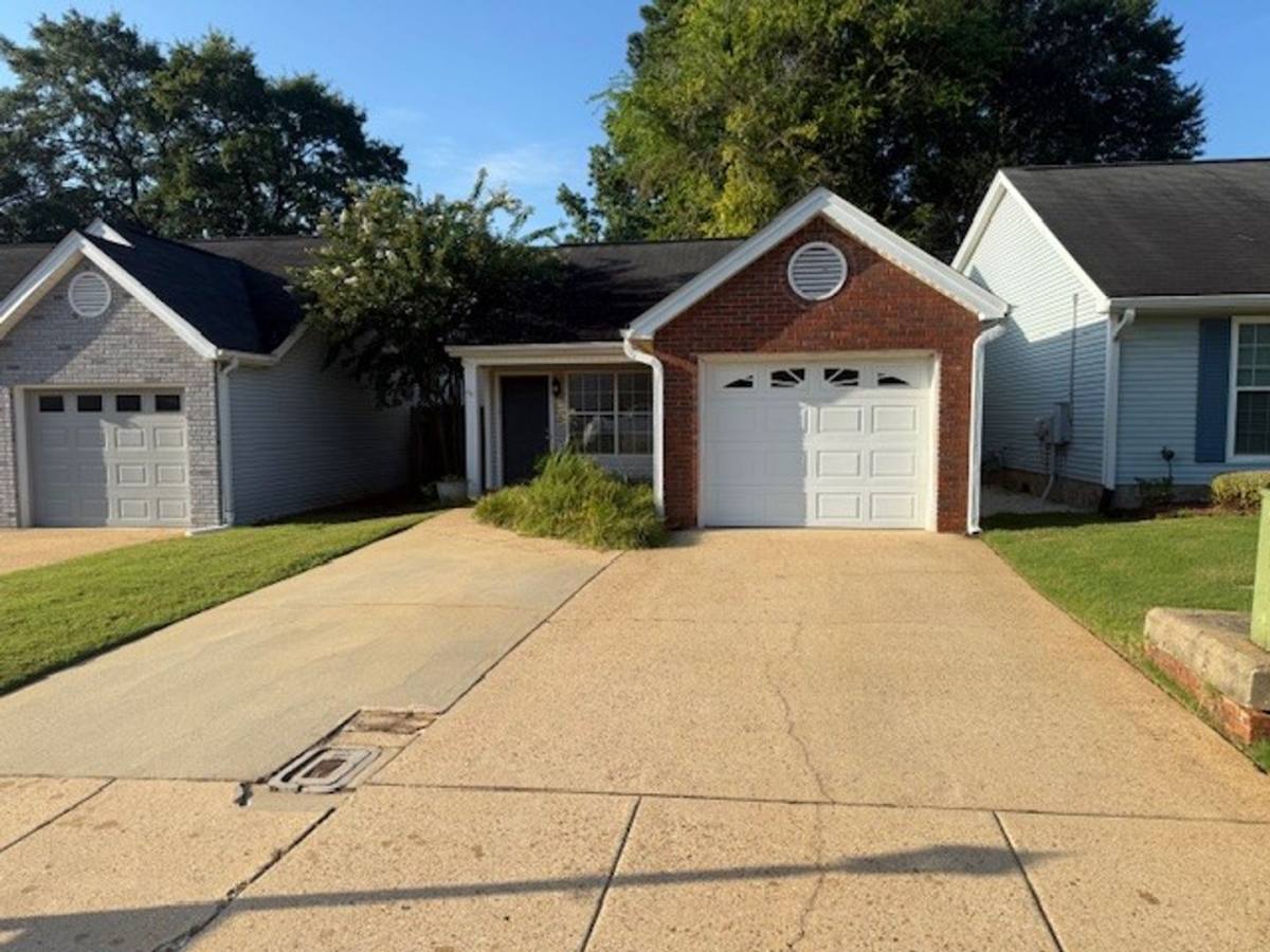 House for rent at 1047 Mockingbird Lane, Northport, AL 35476