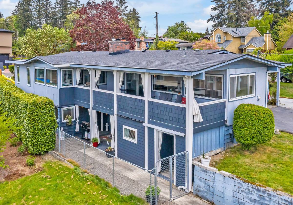 House for rent at 22625 18th Ave S, Seattle, WA 98198