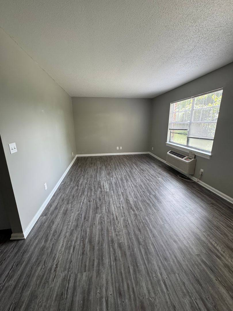 Apartment for rent at 4292 Byrnewood Village Circle, Hixson, TN 37343