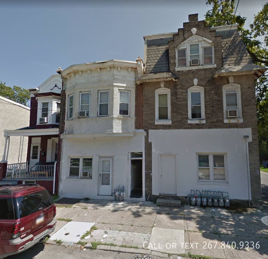 Apartment for rent at 2119-2121 W 3rd St #9, Chester, PA 19013
