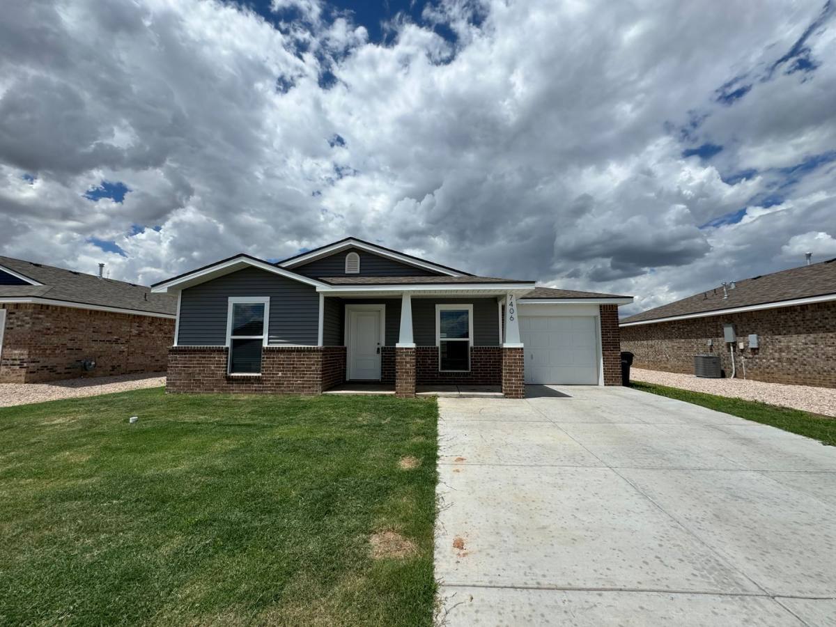 House for rent at 7406 37th St, Lubbock, TX 79407