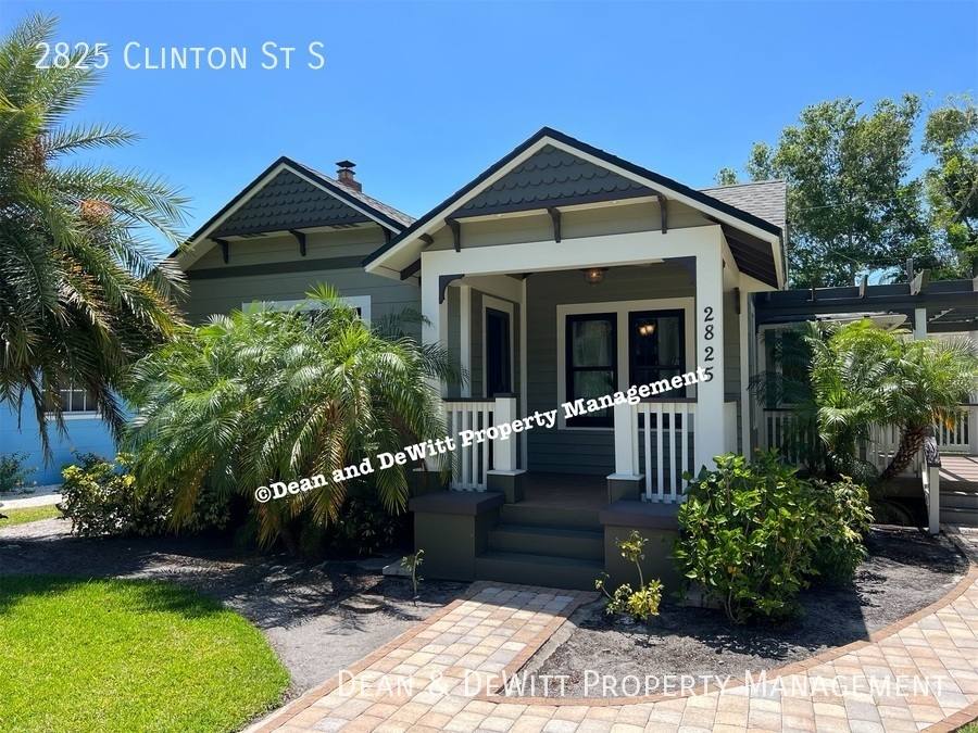 House for rent at 2825 Clinton St S, Saint Petersburg, FL 33707