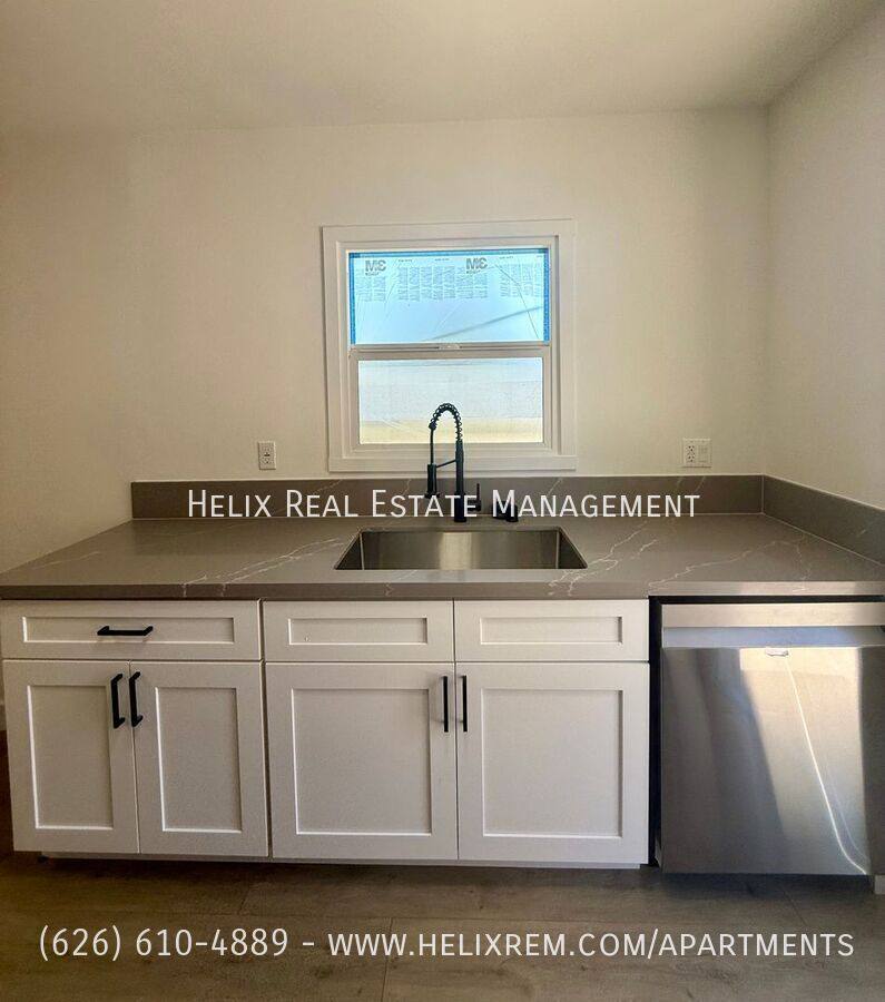 Apartment for rent at 715-721 E Garfield Ave 715-01, Glendale, CA 91205
