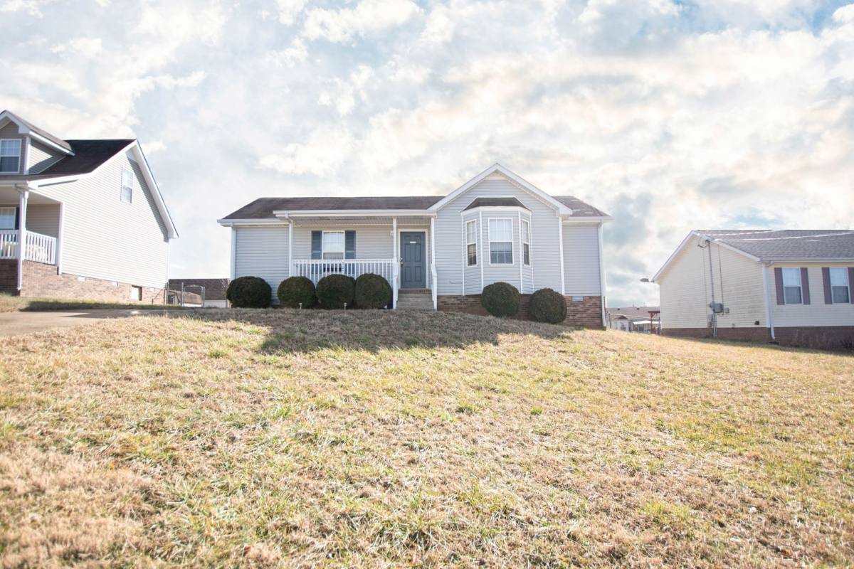 House for rent at 305 Congressman Dr, Clarksville, TN 37042