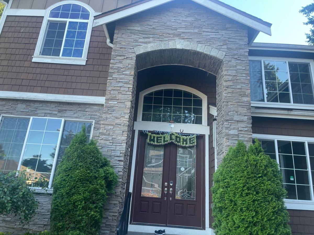 House for rent at 16625 NE 40th Court, Redmond, WA 98052