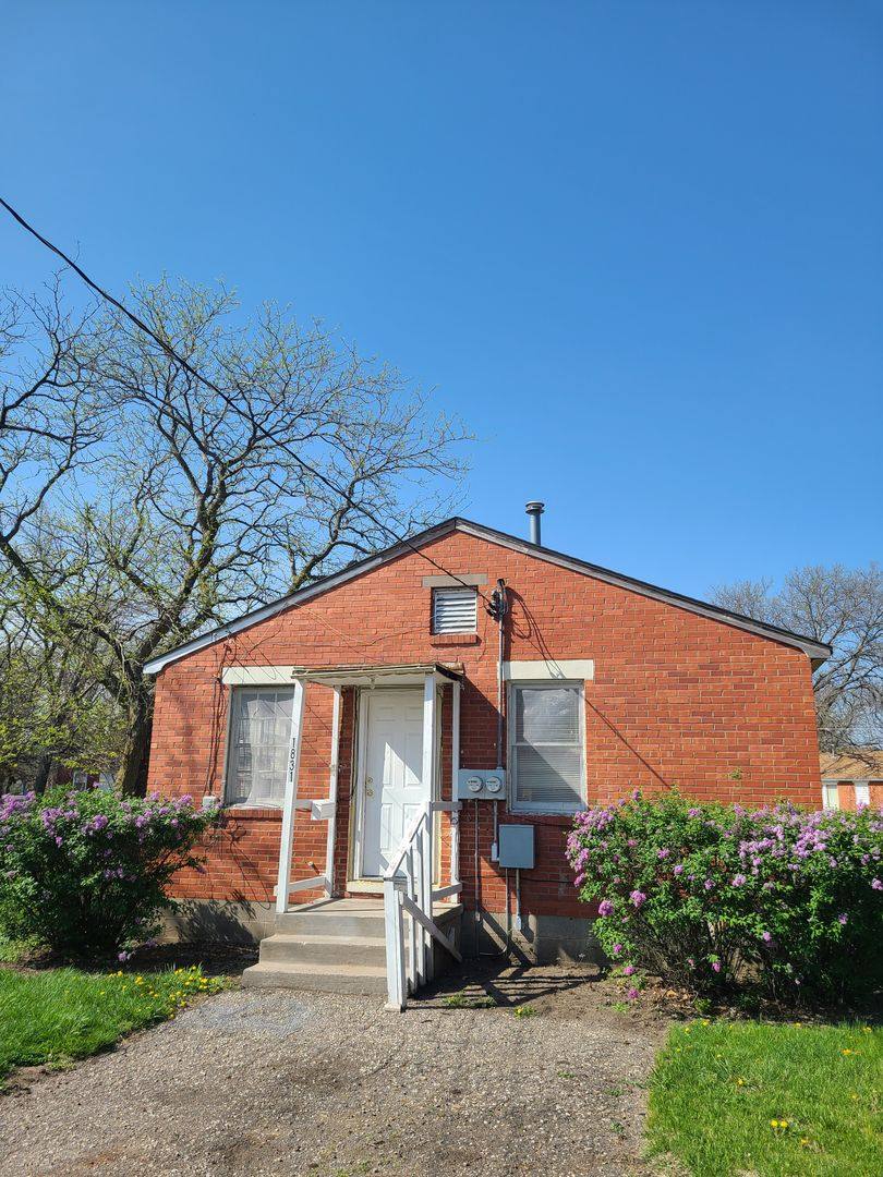 Apartment for rent at 1829-1831 N Madison, Junction City, KS 66441