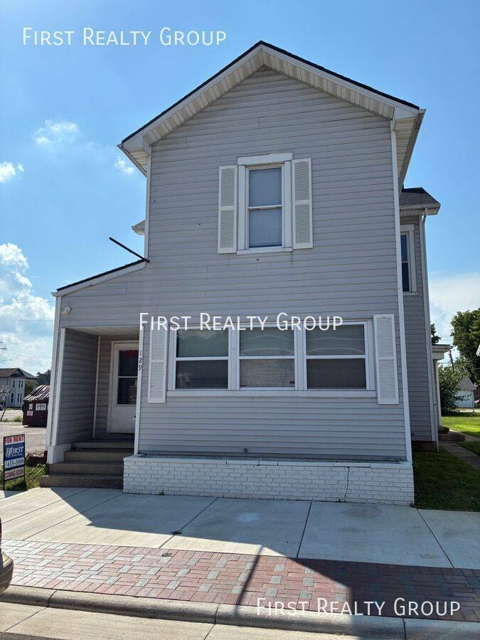 House for rent at 129 S Main St, Franklin, OH 45005