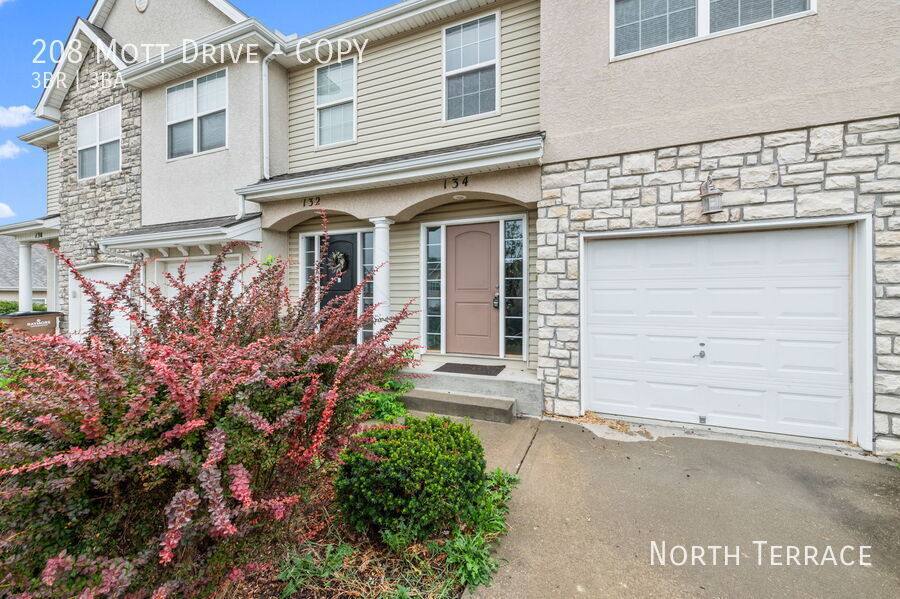 Apartment for rent at 208 Mott Dr, Raymore, MO 64083