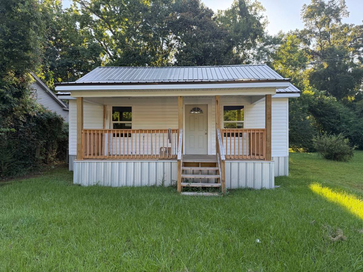 House for rent at 2404 11th Court, Tuscaloosa, AL 35401