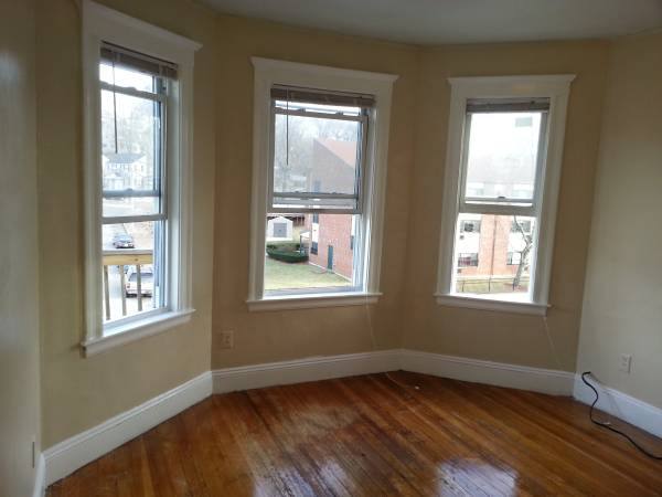 House for rent at 11 Anson St #1, Jamaica Plain, MA 02130