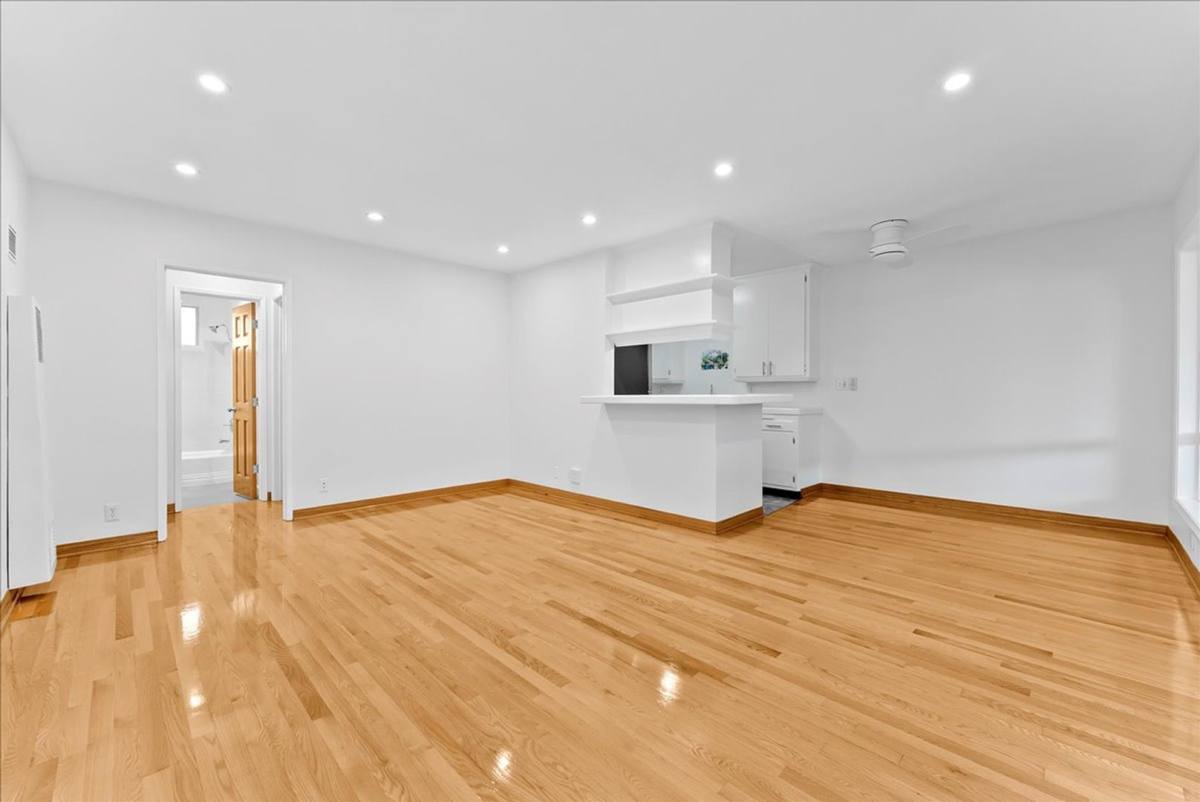 1739 Washington Way #2, Venice, CA 90291
