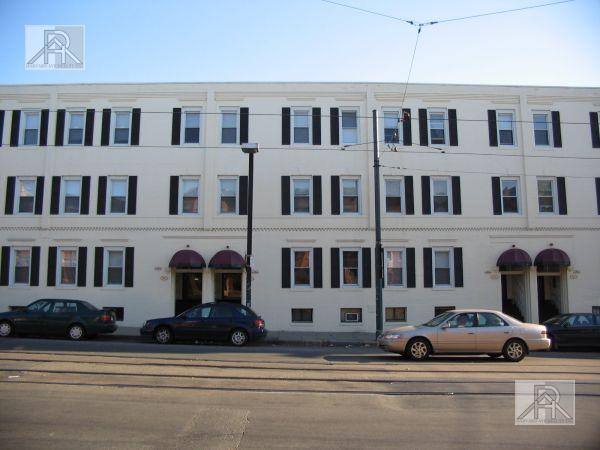 Apartment for rent at 890 Huntington Ave #B-2, Boston, MA 02115