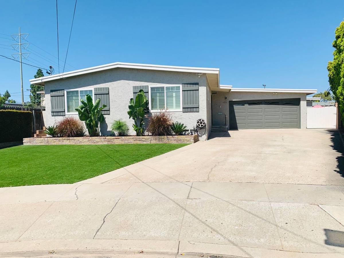 House for rent at 8816 Greyling Place, San Diego, CA 92123