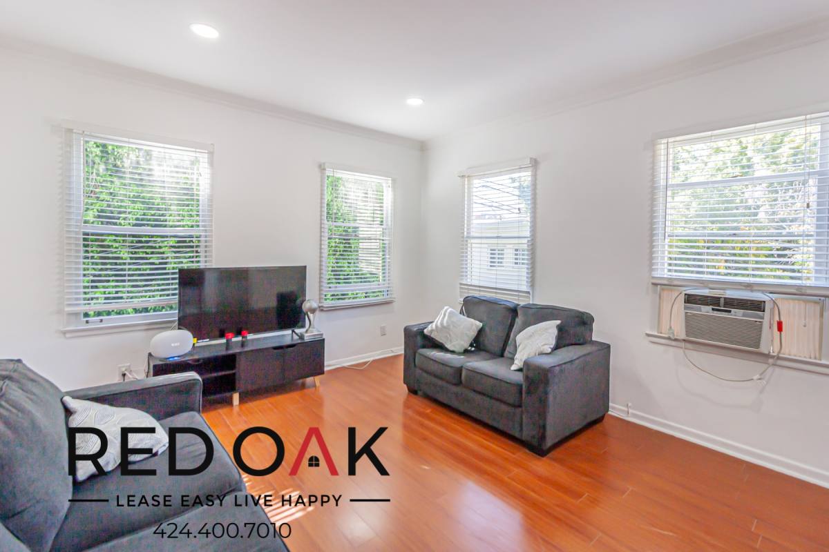Condo for rent at 229 S Tower Dr #L, Beverly Hills, CA 90211