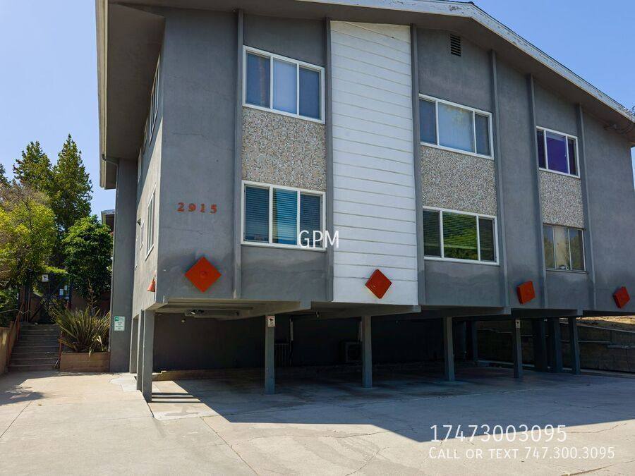 Condo for rent at 2915 Saint George #5, Los Angeles, CA 90027